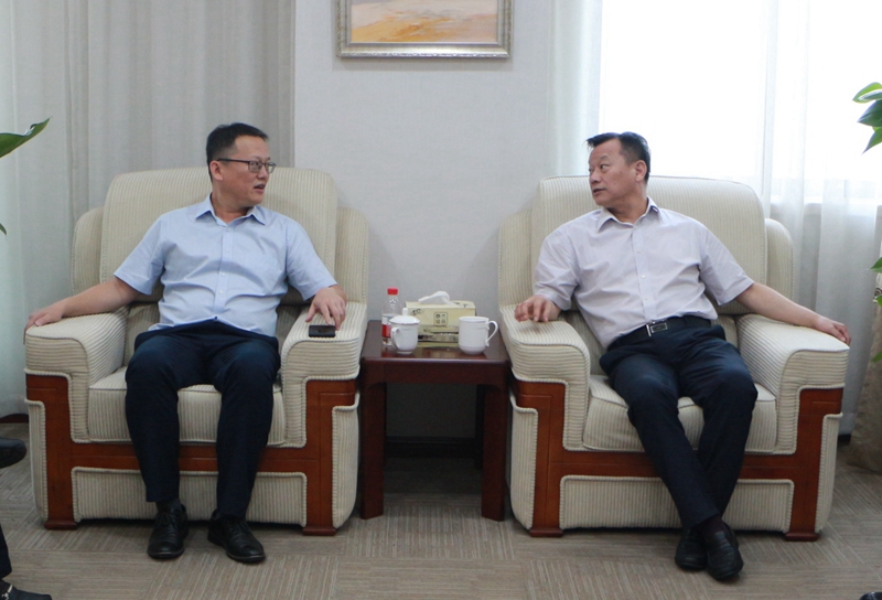 1695702482277054rS2f.jpg IMG_8147.JPG